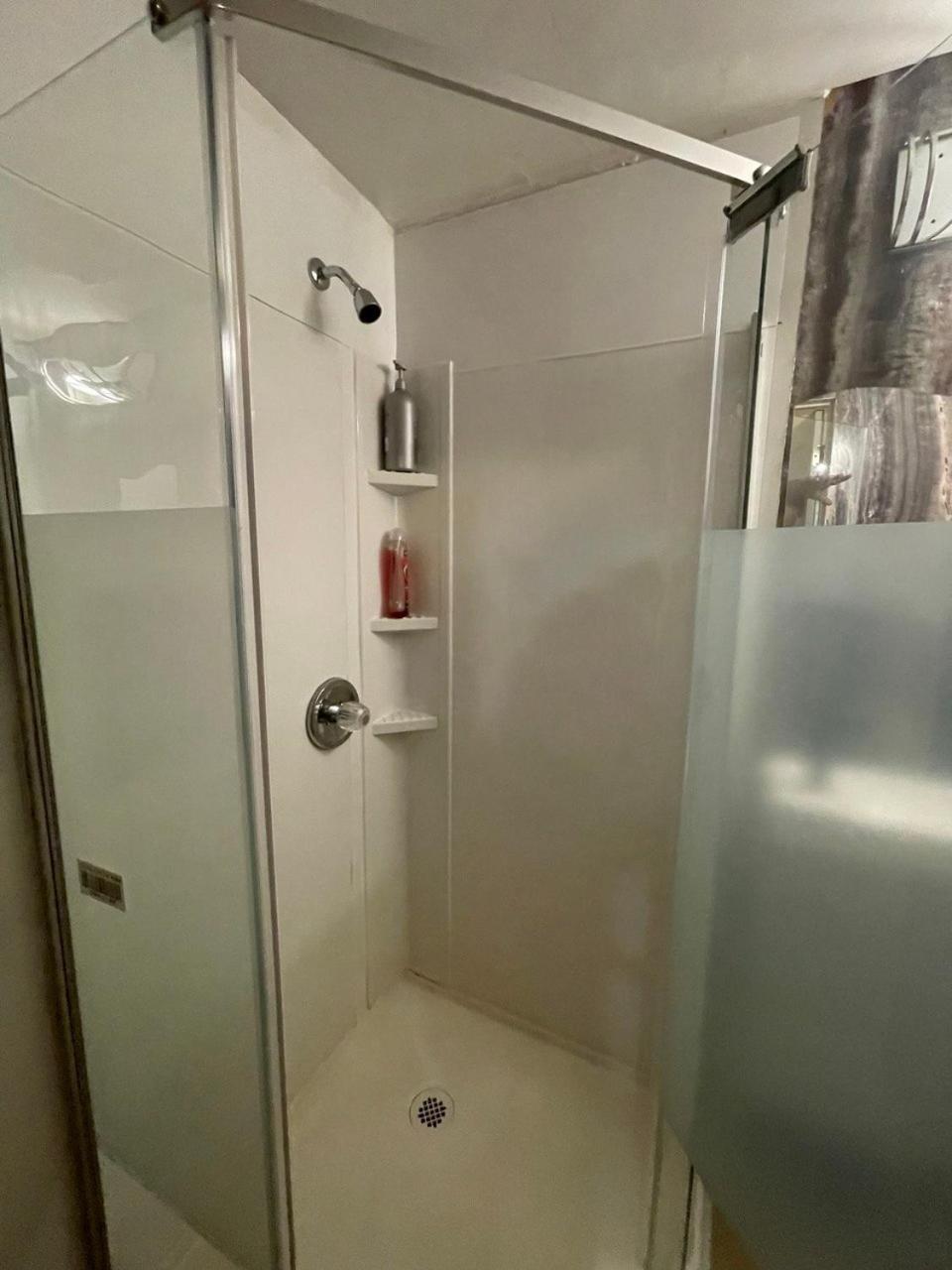 Suite In West Vancouver Esterno foto
